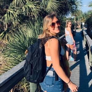 Meet your Posher, Nikki